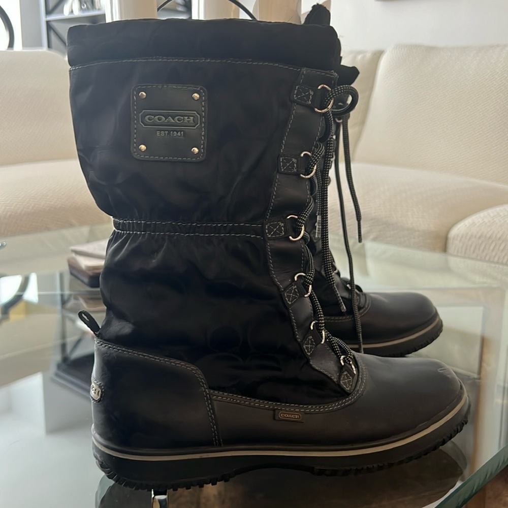 Coach Black Winter Boot size 9.5m